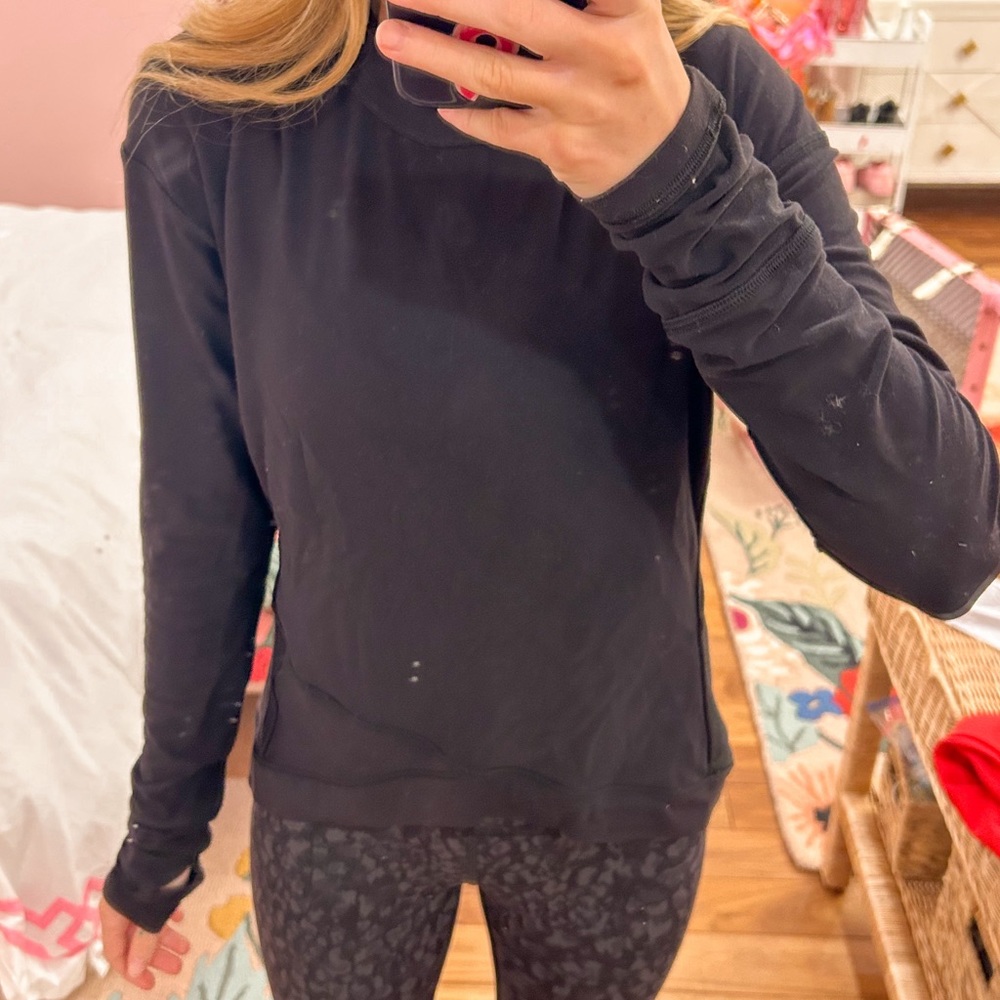 *LULULEMON* Crossover Top 🍋